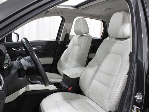 Used 2017 MAZDA CX-5 Grand Touring image 5