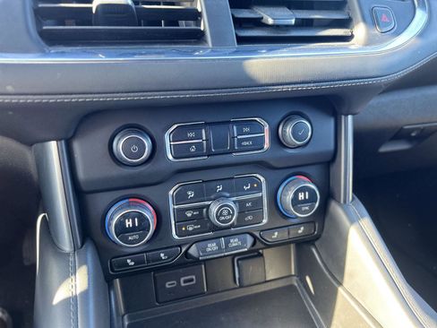 Used 2023 Chevrolet Suburban Z71 w/ Off-Road Capability Package image 11