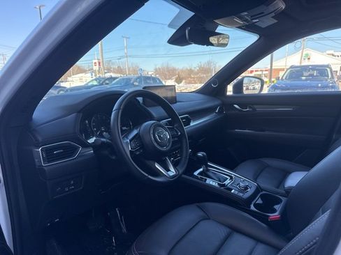 Used 2025 MAZDA CX-5 Signature image 8
