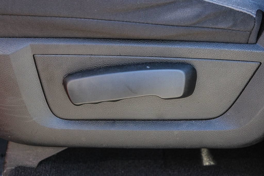 Used 2024 RAM 1500 Classic SLT RWD image 21