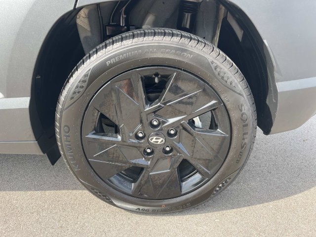 New 2026 Hyundai Kona SEL Sport FWD image 11