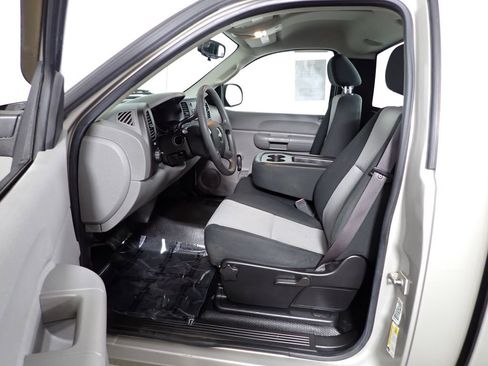 Used 2009 Chevrolet Silverado 1500 W/T RWD image 24