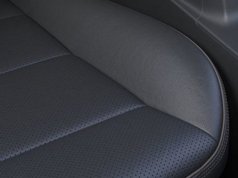 New 2026 GMC Canyon Denali image 21