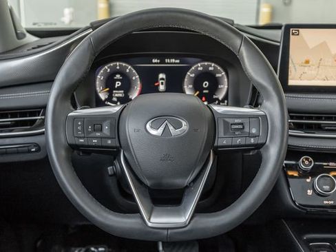 Used 2024 INFINITI QX60 Luxe w/ Performance Audio Package AWD/4WD image 9