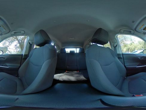 Used 2025 Toyota RAV4 LE image 36