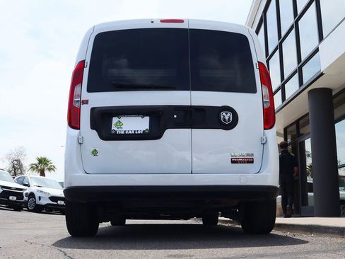 Used 2019 RAM ProMaster City Tradesman SLT image 13