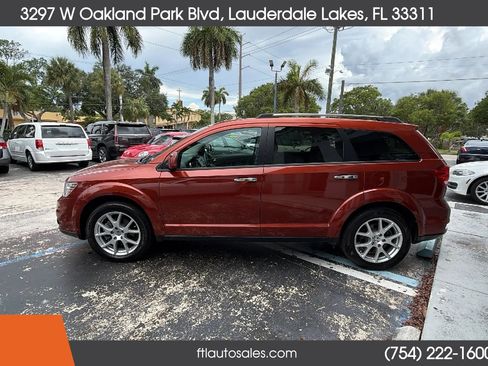 Used 2012 Dodge Journey Crew w/ Driver Convenience Group FWD image 5