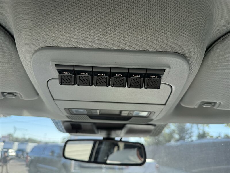 Used 2024 Ford F250 XLT w/ Black Appearance Package AWD/4WD image 7