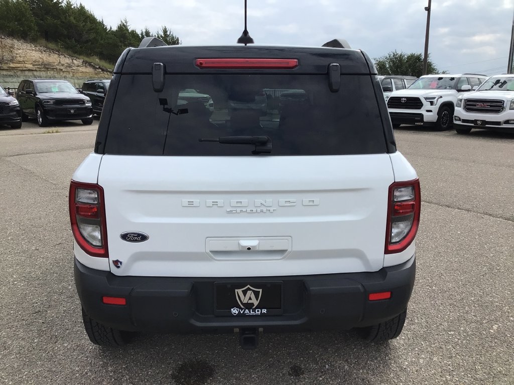 Used 2025 Ford Bronco Sport Badlands AWD/4WD image 5