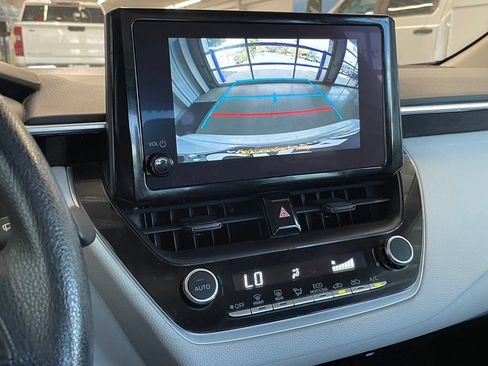 Used 2023 Toyota Corolla LE FWD image 17