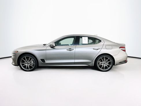 Used 2025 Genesis G70 2.5T AWD/4WD image 4