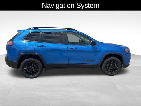 Used 2023 Jeep Cherokee Altitude Lux AWD/4WD image 8