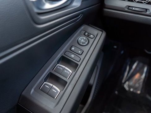 Used 2025 Honda Accord LX image 18