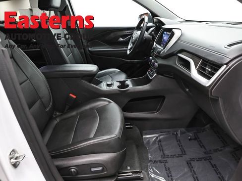 Used 2024 GMC Terrain SLT AWD/4WD image 26