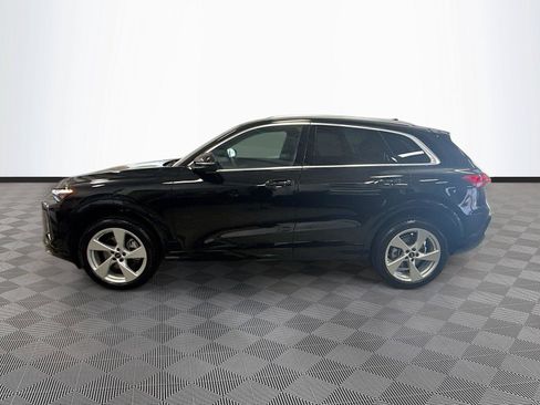 Certified 2025 Audi Q5 Premium AWD/4WD image 4