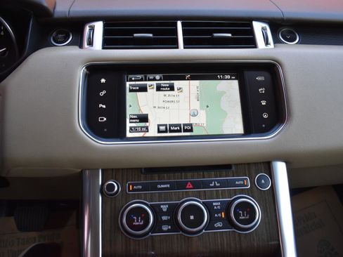 Used 2016 Land Rover Range Rover Sport HSE AWD/4WD image 27