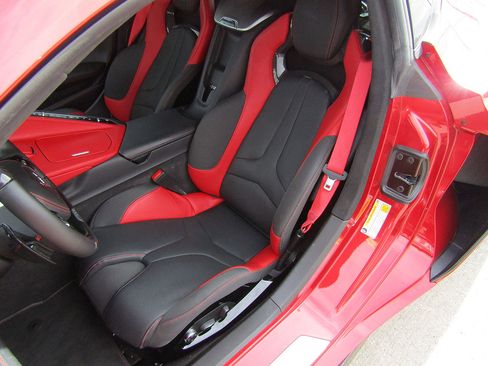 Used 2024 Chevrolet Corvette Z06 image 9