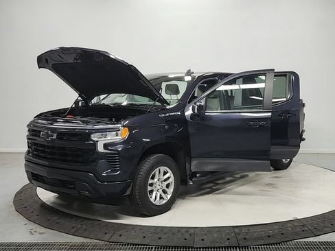 Used 2024 Chevrolet Silverado 1500 RST w/ Convenience Package II AWD/4WD image 11