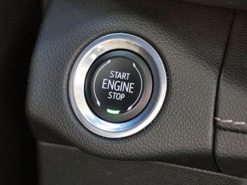 Used 2022 Buick Envision Essence w/ Technology Package I AWD/4WD image 44
