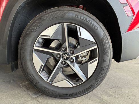 Used 2025 Hyundai Tucson SEL image 32