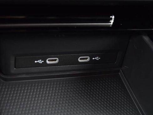 New 2026 Volkswagen Atlas Cross Sport SE image 16