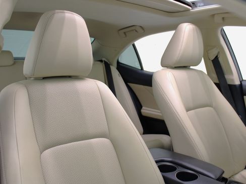 Used 2014 Lexus IS 350 image 48