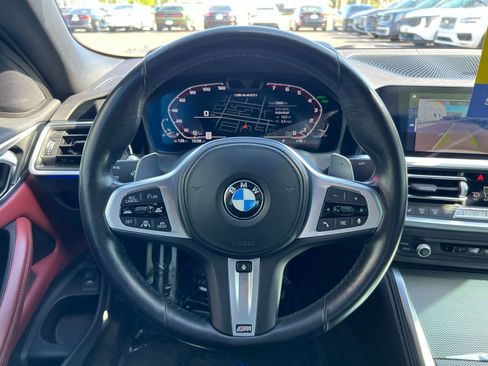 Used 2022 BMW M440i Convertible RWD image 27