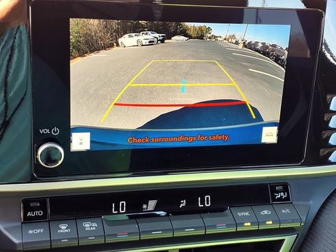 Certified 2025 Toyota Camry SE w/ Convenience Package image 16