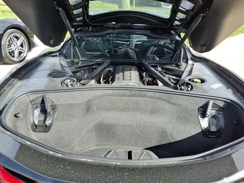 Used 2024 Chevrolet Corvette Stingray Coupe w/ 1LT image 28