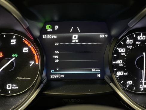Used 2023 Alfa Romeo Stelvio Sprint AWD/4WD image 20