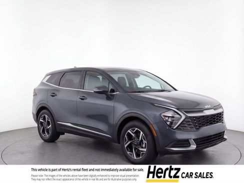 Used 2024 Kia Sportage LX AWD/4WD image 1