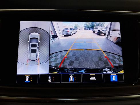 Used 2022 Buick Enclave Essence w/ Sport Touring Edition FWD image 15