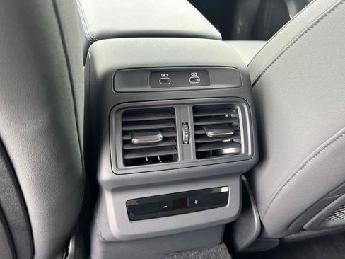 Certified 2025 Audi Q5 Premium Plus w/ Premium Plus AWD/4WD image 23