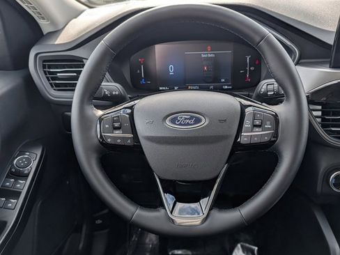 Certified 2025 Ford Escape Active w/ Cold Weather Package image 16