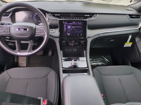 New 2026 Jeep Grand Cherokee L 4WD image 20