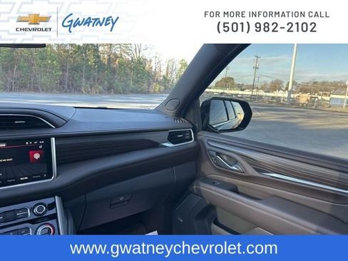 Used 2024 GMC Yukon Denali image 30