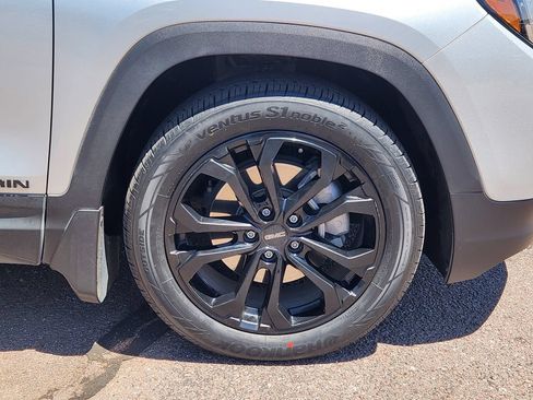 Used 2020 GMC Terrain SLT w/ Preferred Package AWD/4WD image 30