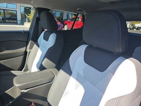 New 2026 Chevrolet Trax LS w/ LS Convenience Package image 32