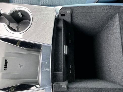Certified 2026 Cadillac Escalade IQ Sport 2 w/ LPO, Floor Liner Package AWD/4WD image 16