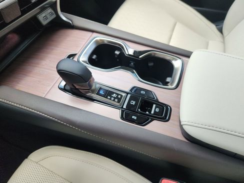 Used 2025 Lexus RX 350 Premium Plus w/ Accessory Package (Z1) image 19