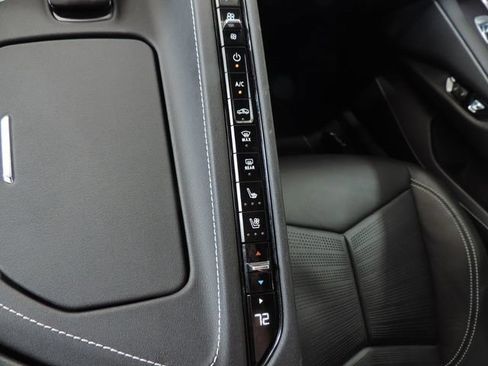 Used 2023 Chevrolet Corvette Stingray Preferred Conv w/ Z51 Performance Package RWD image 24