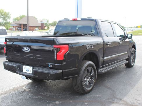 New 2025 Ford F150 Lightning Flash AWD/4WD image 5