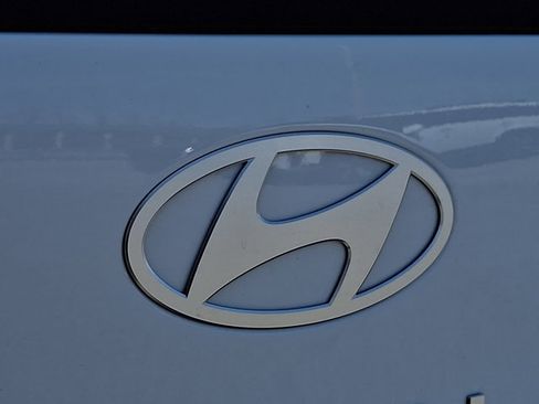 New 2026 Hyundai Kona SEL Premium AWD/4WD image 22