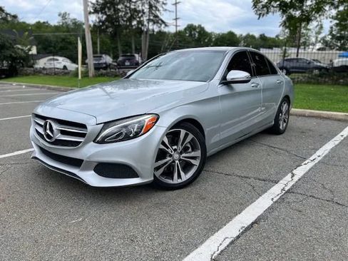 Used 2016 Mercedes-Benz C 300 Sedan image 2