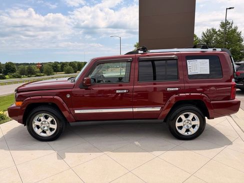 Used 2008 Jeep Commander Overland AWD/4WD image 2