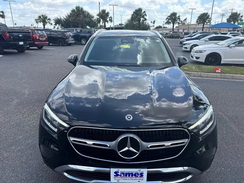 Used 2024 Mercedes-Benz GLC 300 image 5