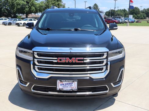 Used 2023 GMC Acadia SLE w/ Driver Convenience Package FWD image 2