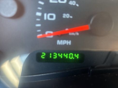 Used 2004 Ford F250 XLT image 31