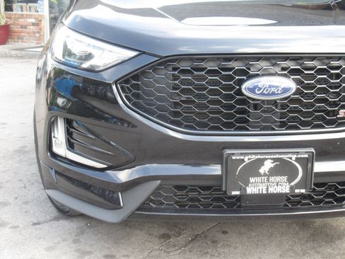 Used 2021 Ford Edge ST AWD/4WD image 3