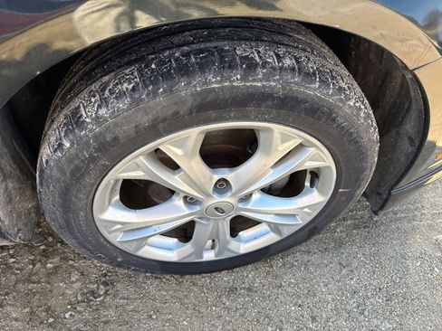 Used 2010 Ford Fusion SE image 6